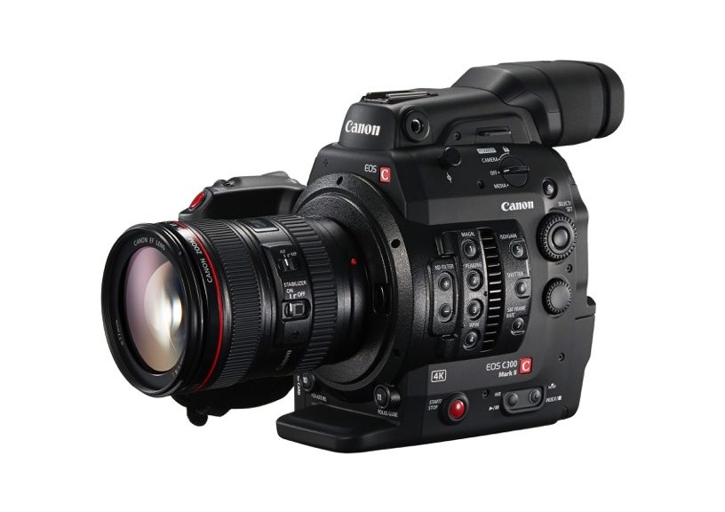 EOS C300 Mark II FSL 24-105 f4L Grip.jpeg