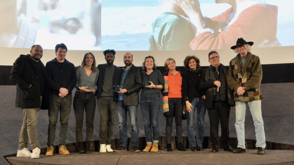 Flora Volpelière, cheffe monteuse, et Julien Poupard (AFC), directeur de la photographie distingués en 2019 pour leur contribution sur Les Misérables de Ladj Ly. Une mention spéciale est attribuée à Claire Mathon, AFC, directrice de la photographie pour les films Atlantique et Portrait de la jeune fille en feu. © DR