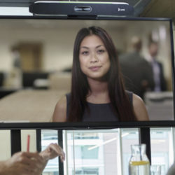 Zoom sur la gamme Poly Studio X et le Poly G7500, les seules solutions compatibles Zoom Rooms © DR