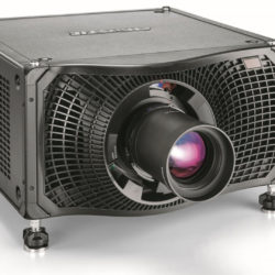 Christie élargit sa gamme de projecteurs au laser pur RVB avec le Mirage SST à 50 000 lumens © DR