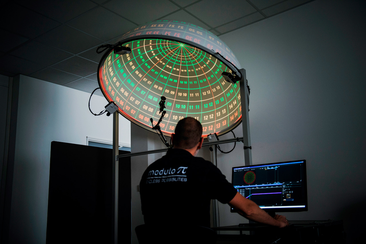 Un nouveau module pour la calibration automatique de vidéo-projecteurs chez Modulo-Pi © DR