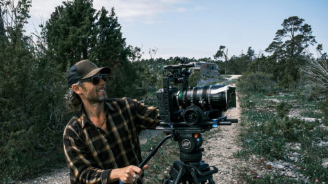 Le directeur de la photographie suédois Jallo Faber enregistrant en ProRes RAW 4K © DR