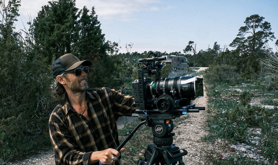 Le directeur de la photographie suédois Jallo Faber enregistrant en ProRes RAW 4K © DR
