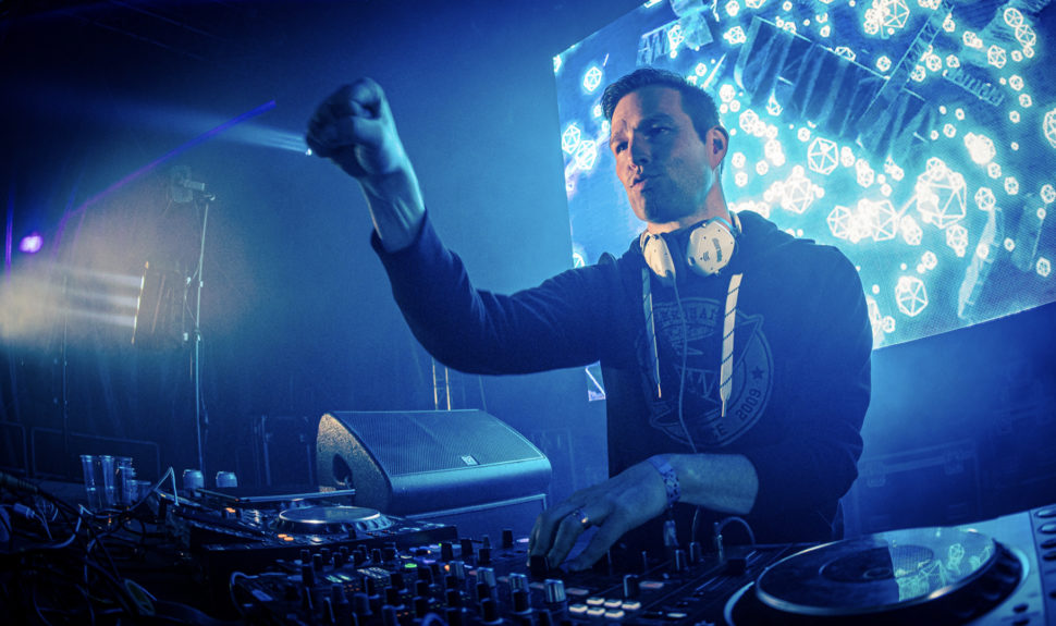 Le DJ Darude et l’ATEM Mini Pro, la belle affaire ! © DR