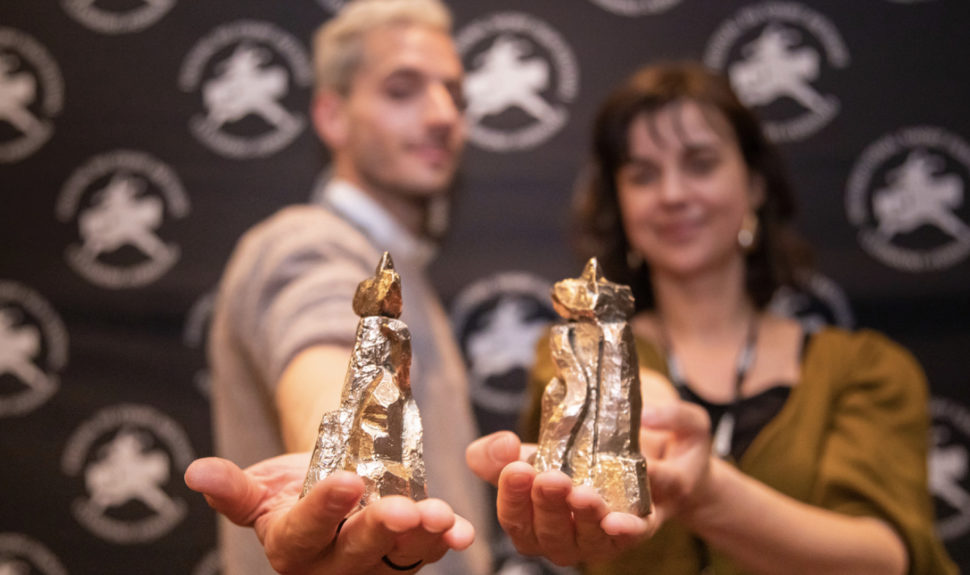 Les réalisateurs Jorge Cantos et Soetkin Verstegen, grand prix et prix spécial labo, et leurs Vercingétorix © SQPCLM - Baptiste Chanat